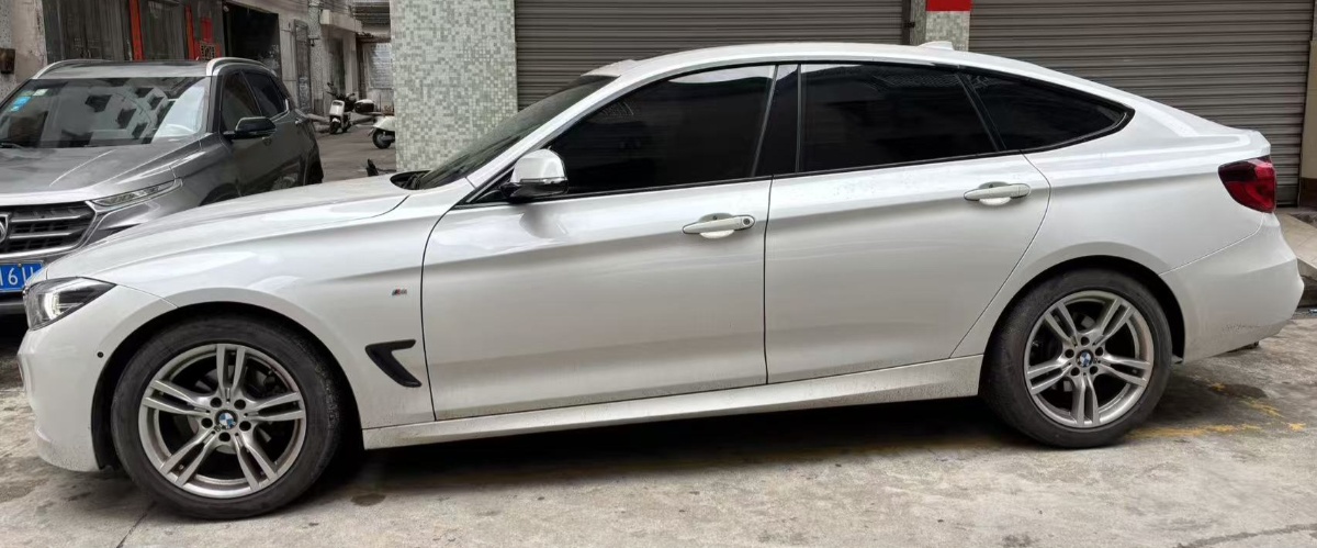 BMW 3 Series GT 2021 #4 BMW 3 Series GT 2021 car image #4