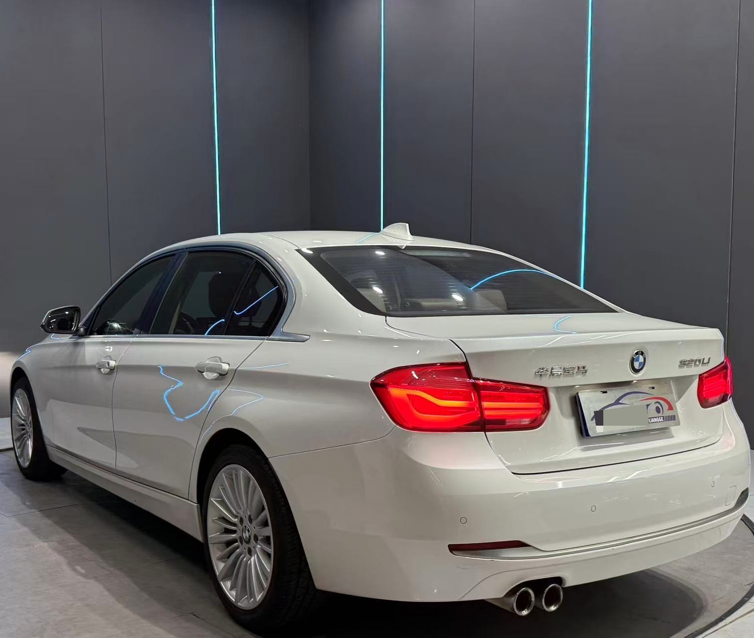 BMW 3 Series 2018 #8 BMW 3 Series 2018 imagen de coche #8