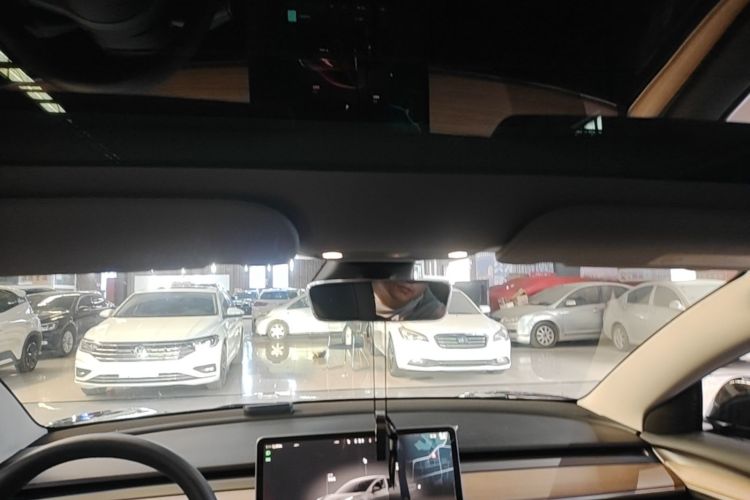 Tesla Model 3 2023 #18 Tesla Model 3 2023 car image #18