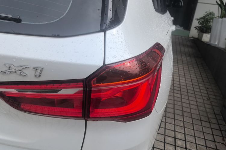 BMW X1 2017 #8 BMW X1 2017 car image #8