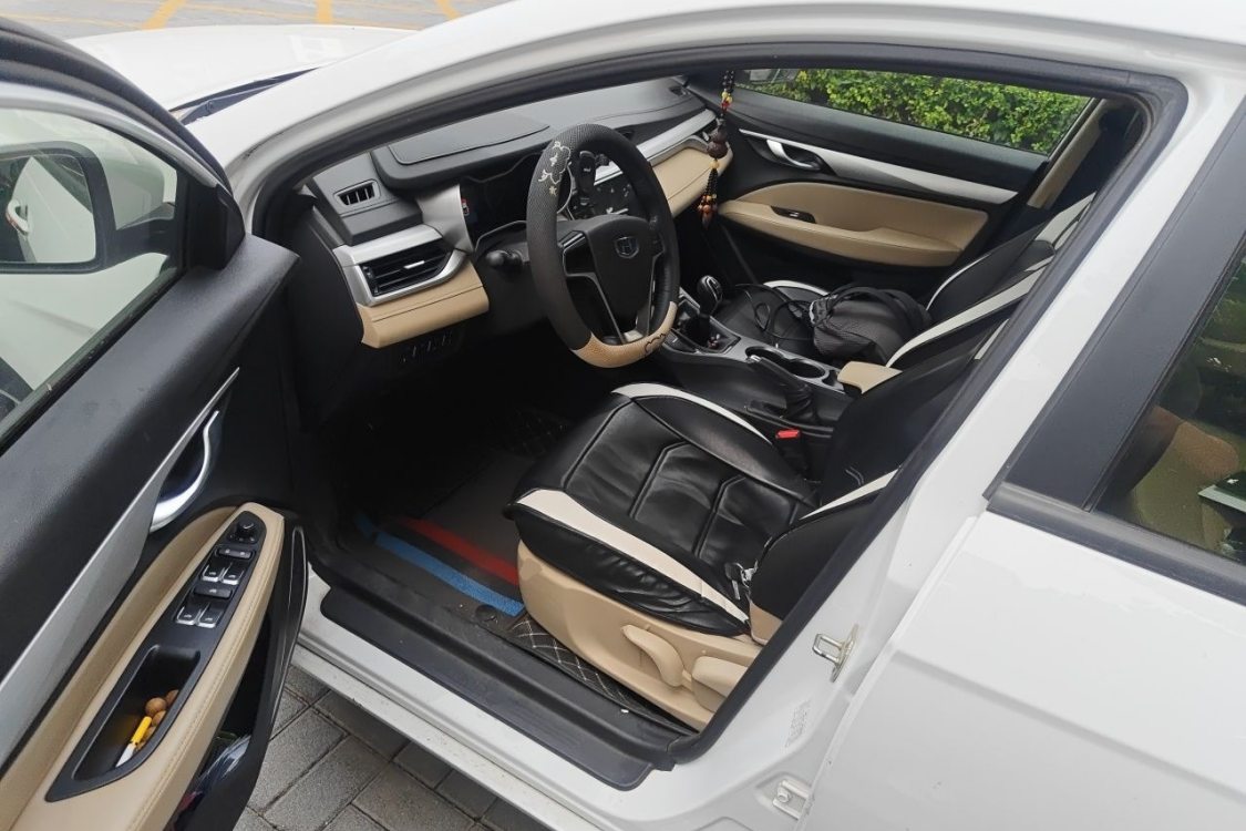 GEELY Emgrand 2018 #23 GEELY Emgrand 2018 car image #23