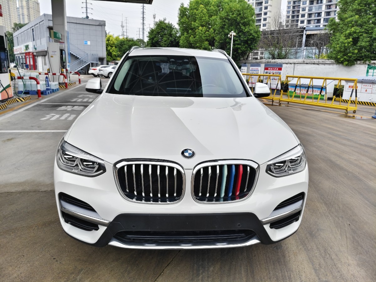 BMW X3 2021 car image 