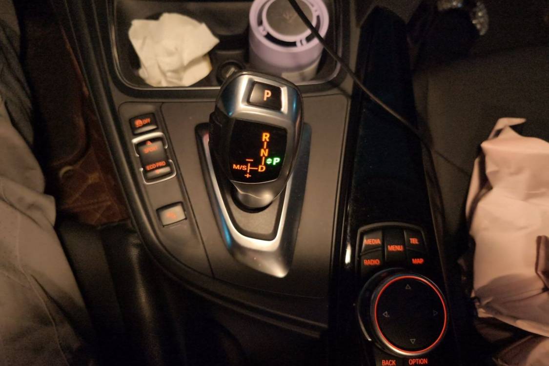 BMW 3 Series 2016 #27 BMW 3 Series 2016 immagine di auto #27
