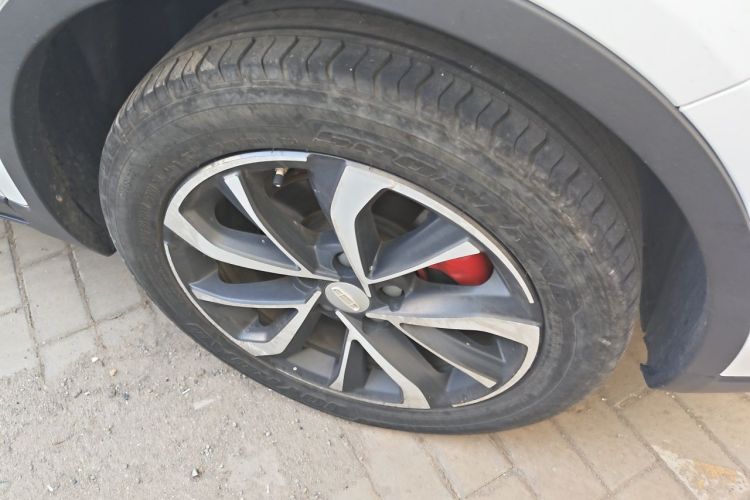 GEELY Emgrand GS 2019 car image #9