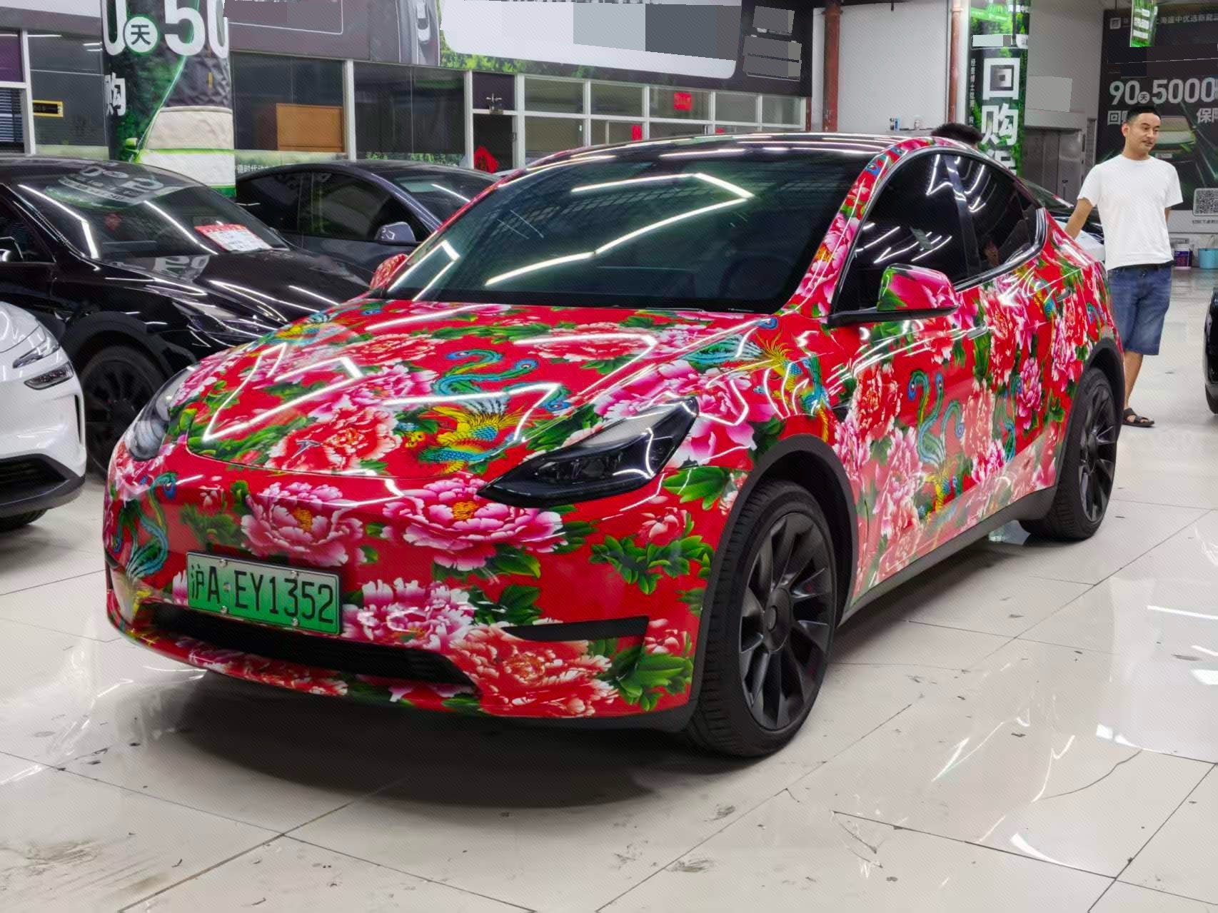 Tesla Model Y 2025 Tesla Model Y 2025 car image
