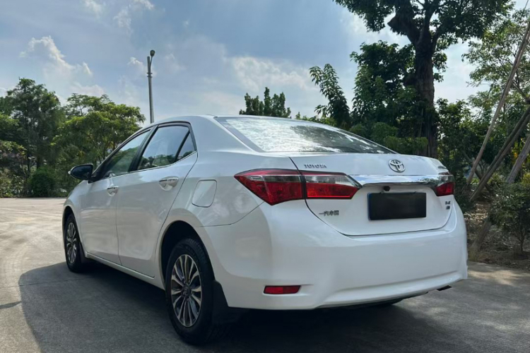 Toyota Corolla 2017 #4 Toyota Corolla 2017 car image #4