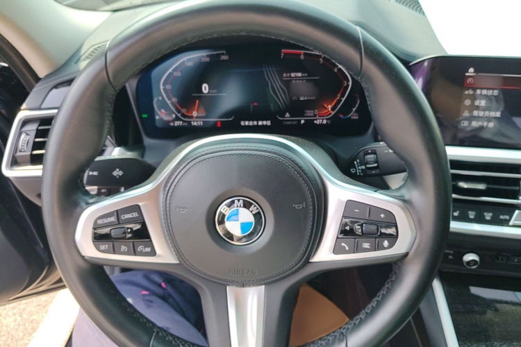 BMW 3 Series 2020 car image #11