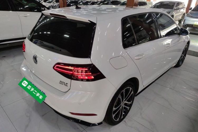 Volkswagen Golf 2019 #7 Volkswagen Golf 2019 car image #7