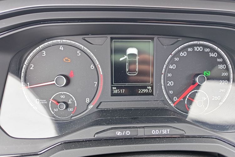 Volkswagen Polo 2022 car image #12