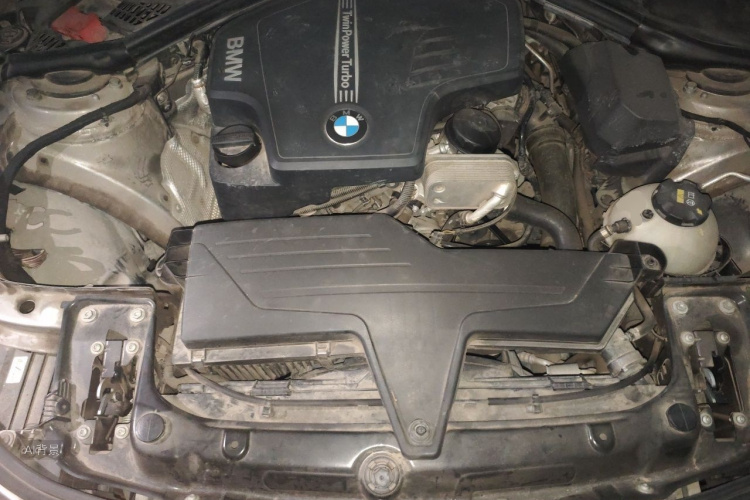BMW 3 Series 2015 car image #22
