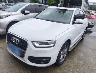 Audi Q3 2015 immagine di auto 