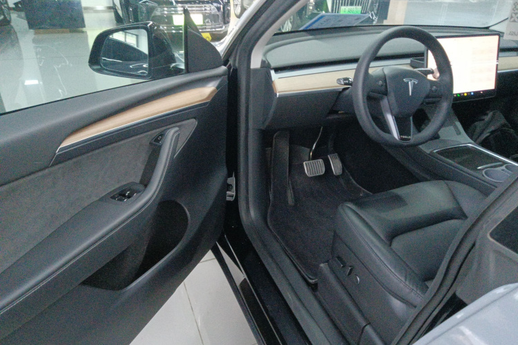 Tesla Model Y 2022 #16 Tesla Model Y 2022 immagine di auto #16