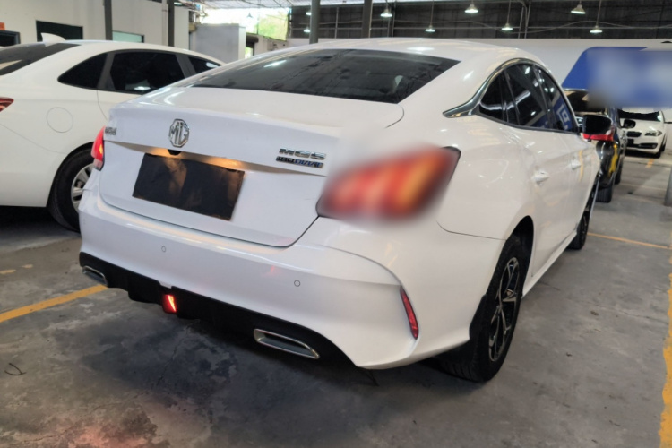 MG 5 2022 image de voiture #7