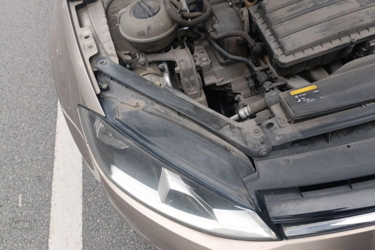 Volkswagen Golf 2016 car image #8