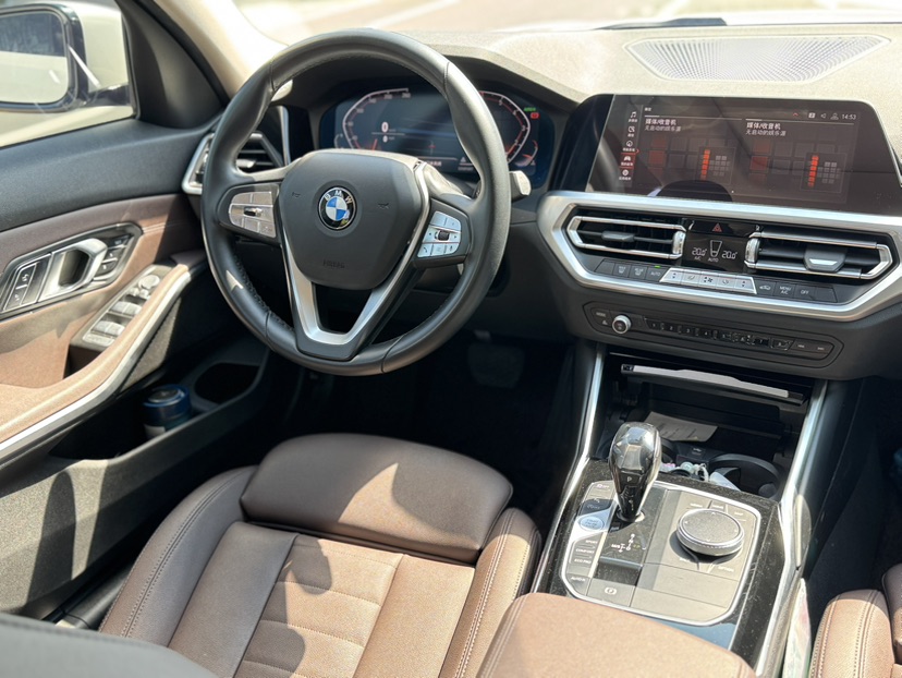 BMW 3 Series 2020 #4 BMW 3 Series 2020 car image #4