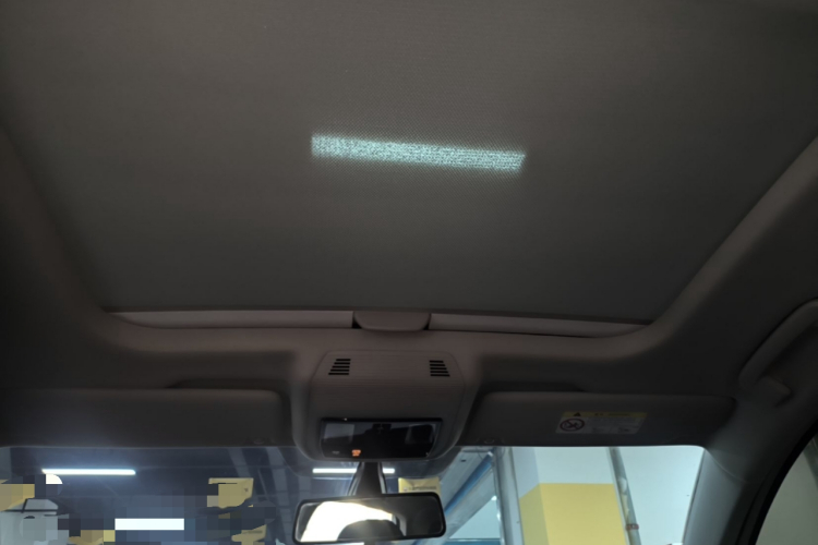 Volkswagen Golf 2021 car image #19