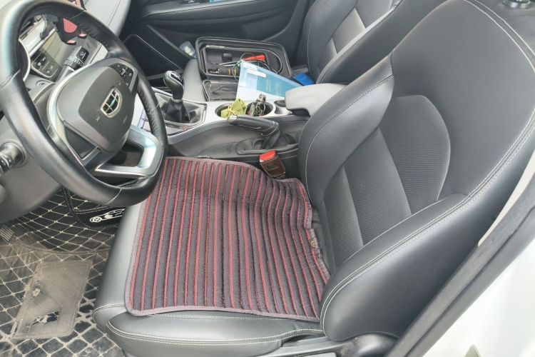 GEELY Emgrand 2020 car image #15
