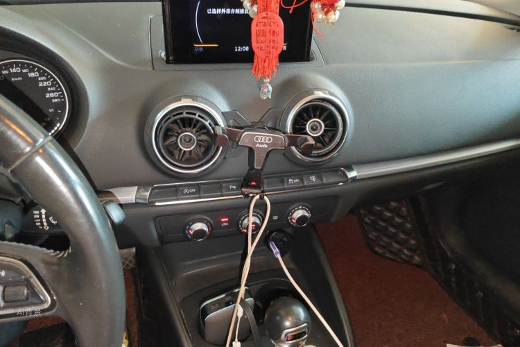 Audi A3 2015 car image #15