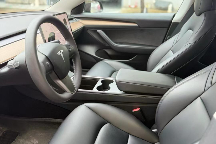 Tesla Model 3 2023 #17 Tesla Model 3 2023 car image #17