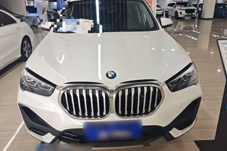 BMW X1 2021 car image #3