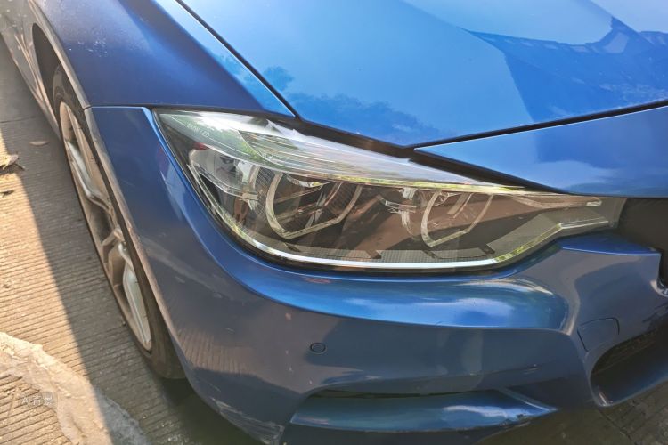 BMW 3 Series 2017 #8 BMW 3 Series 2017 car image #8