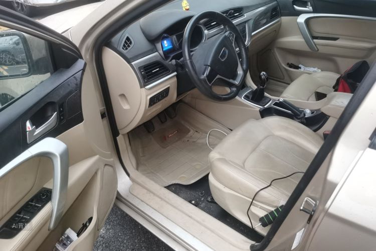 GEELY Emgrand 2018 car image #18