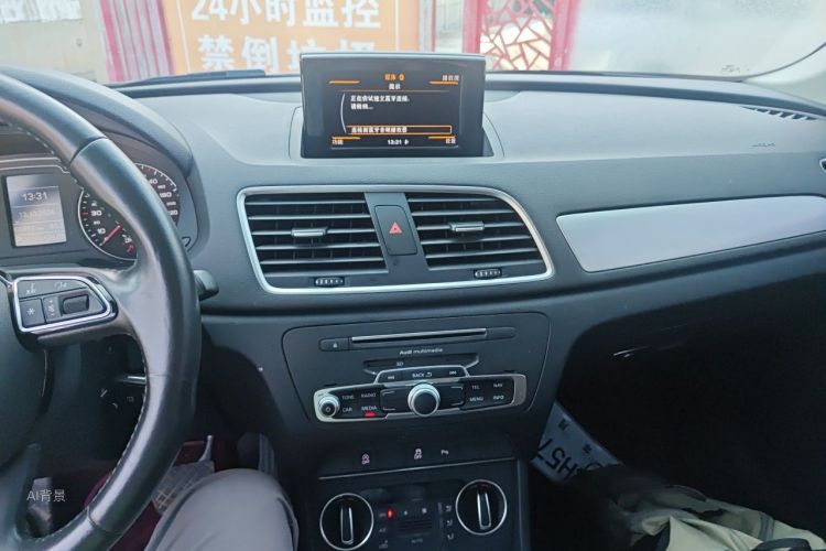 Audi Q3 2019 صورة سيارة #15