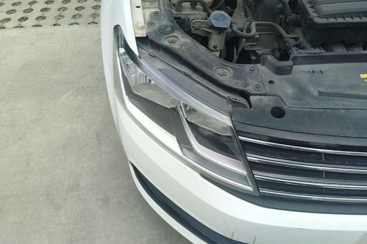 Volkswagen Lavida 2017 car image #8