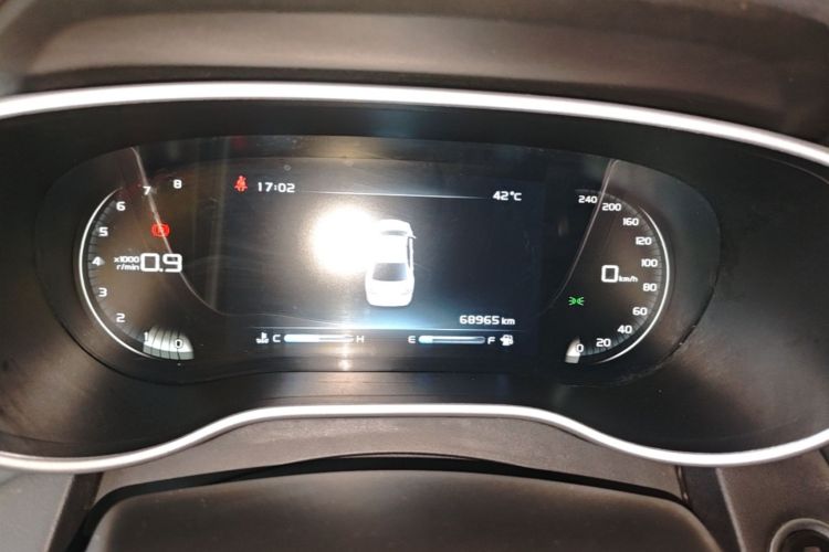 GEELY Emgrand 2018 car image #12
