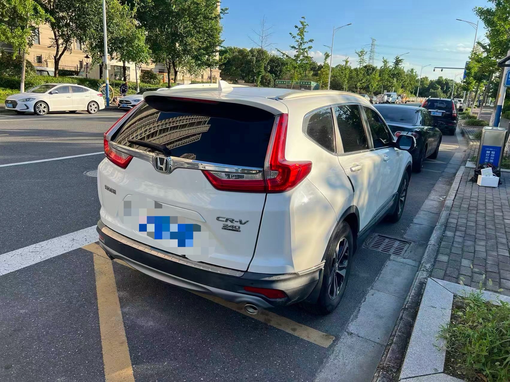 Honda CR-V 2019 #2 Honda CR-V 2019 car image #2