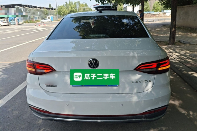 Volkswagen Lavida 2023 car image #6