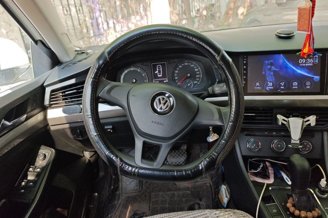 Volkswagen Bora 2020 car image #22