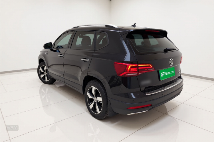 Volkswagen Tharu 2020 car image #5