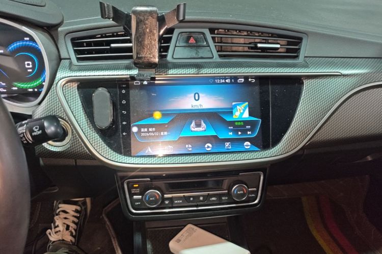 GEELY Emgrand New Energy 2022 car image #13