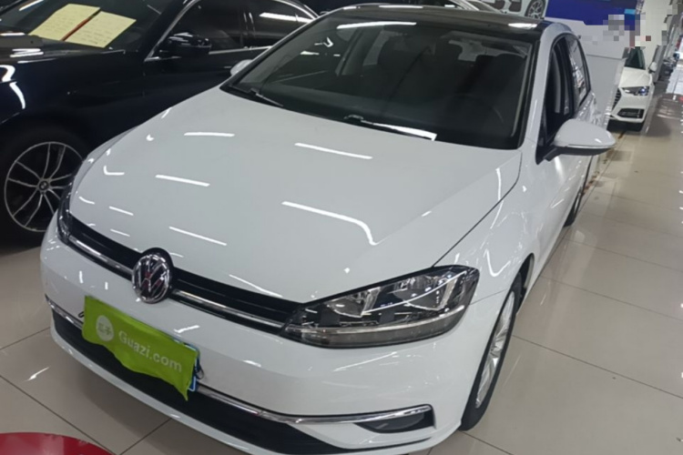 Volkswagen Golf 2019 #2 Volkswagen Golf 2019 car image #2