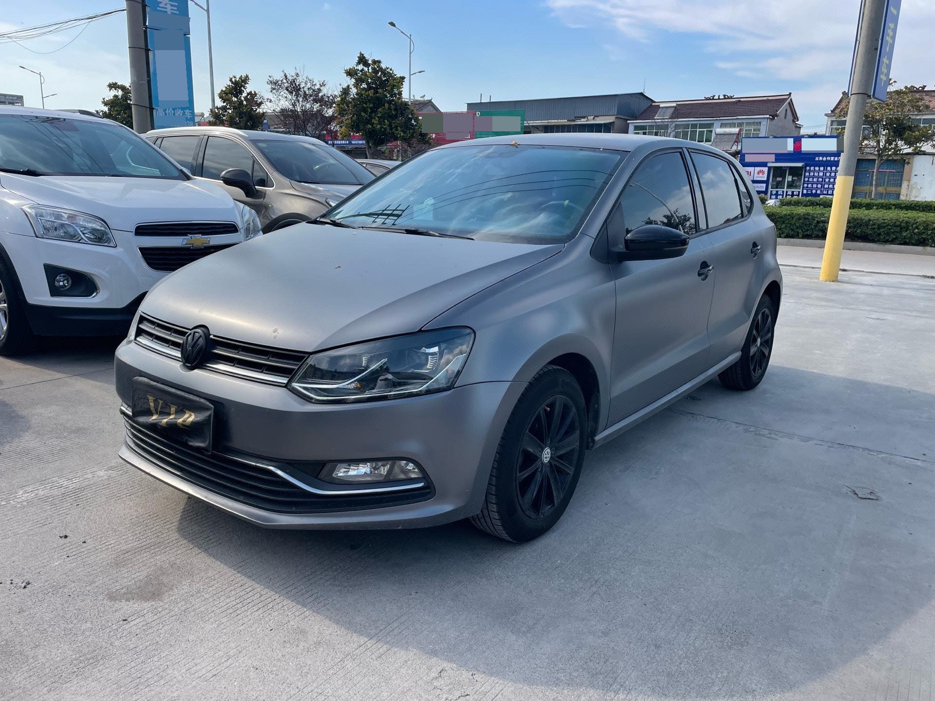 Volkswagen Polo 2015 car image 
