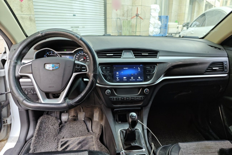 GEELY Emgrand 2017 immagine di auto #11