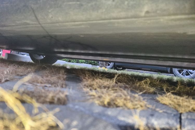 Tesla Model Y 2021 car image #22