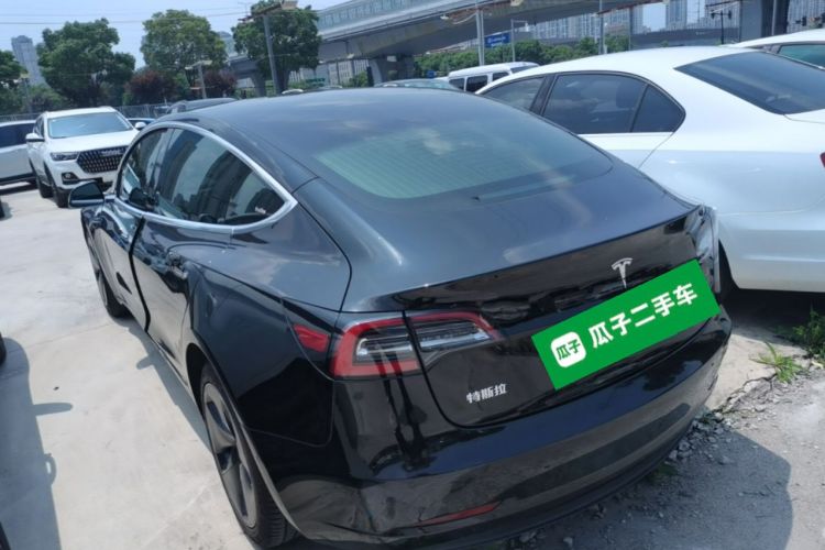 Tesla Model 3 2020 car image #5