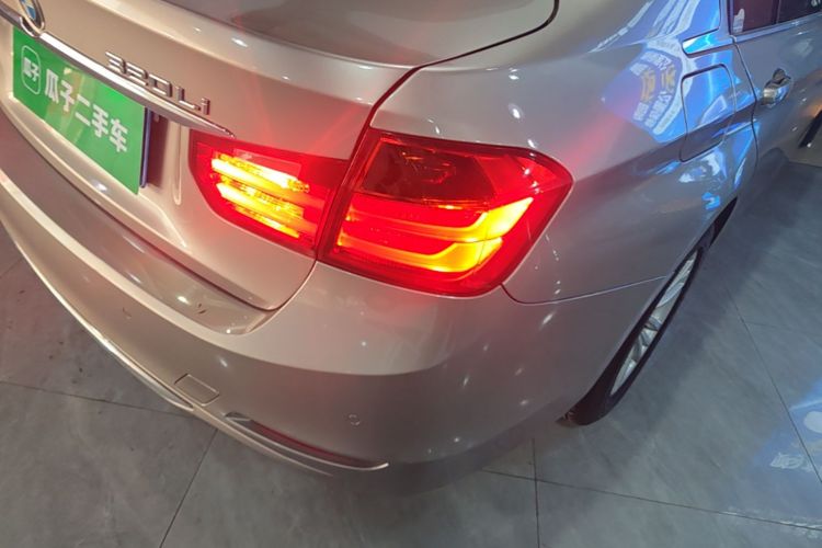 BMW 3 Series 2015 #8 BMW 3 Series 2015 car image #8