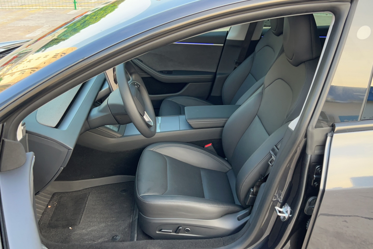 Tesla Model 3 2024 #10 Tesla Model 3 2024 car image #10