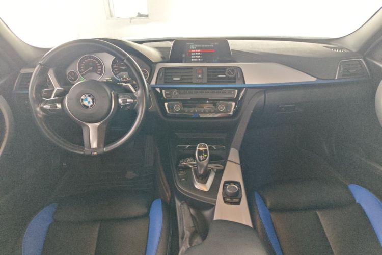 BMW 3 Series 2018 #10 BMW 3 Series 2018 car image #10