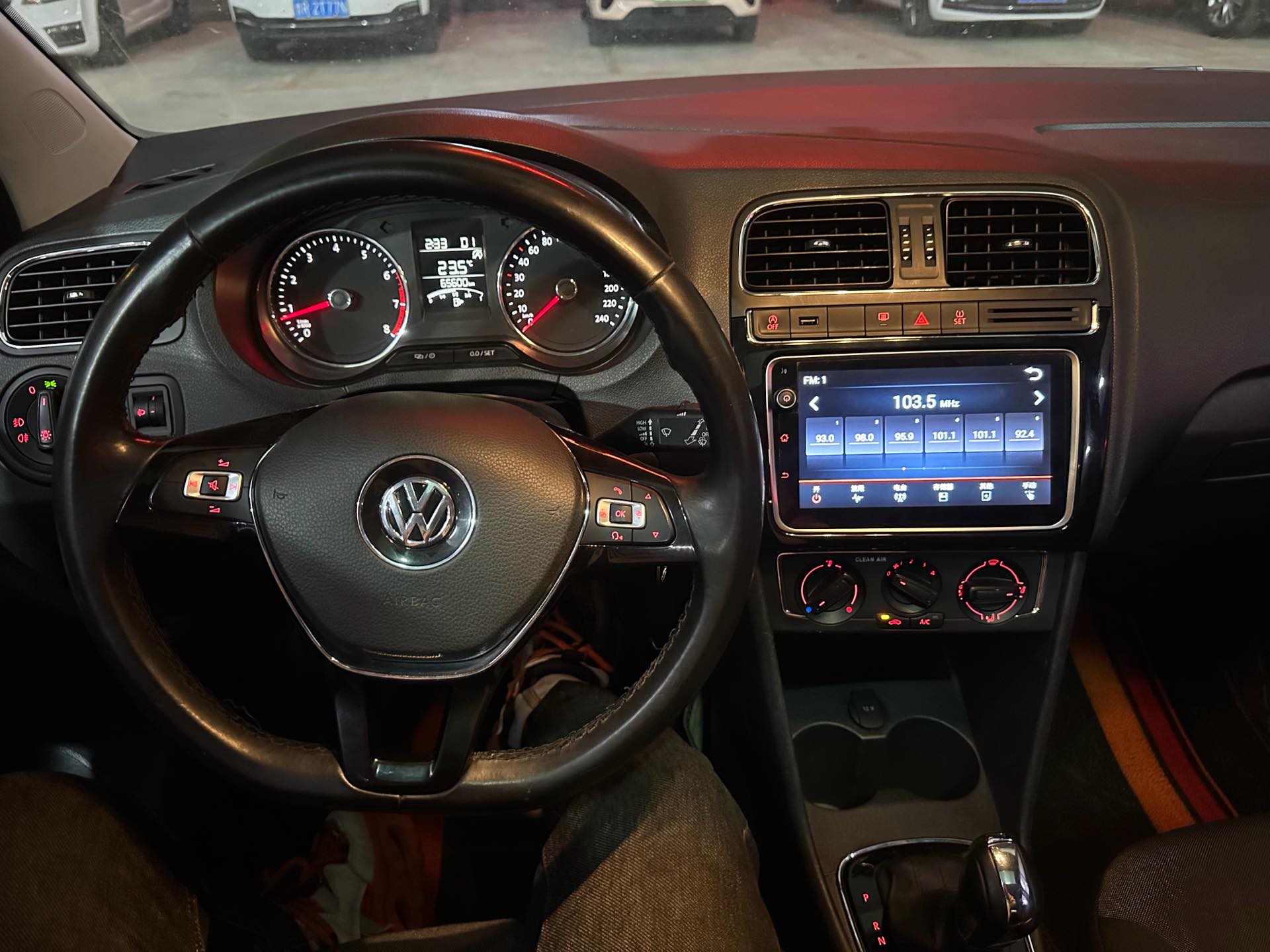 Volkswagen Polo 2018 #10 Volkswagen Polo 2018 car image #10