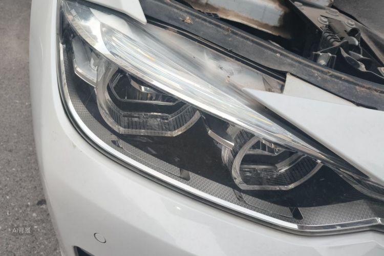 BMW 3 Series 2017 #8 BMW 3 Series 2017 car image #8