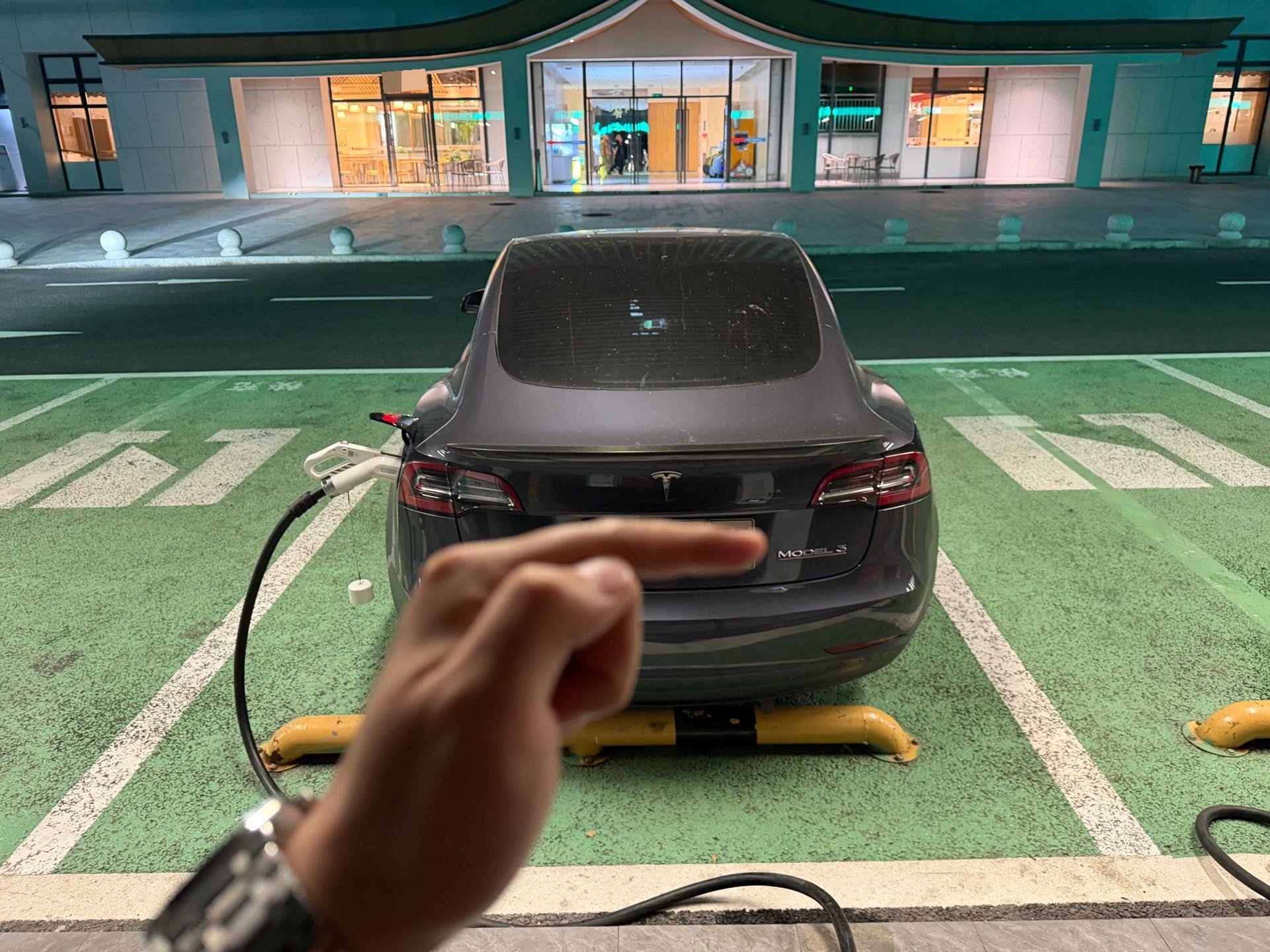 Tesla Model 3 2021 #5 Tesla Model 3 2021 изображение автомобиля #5
