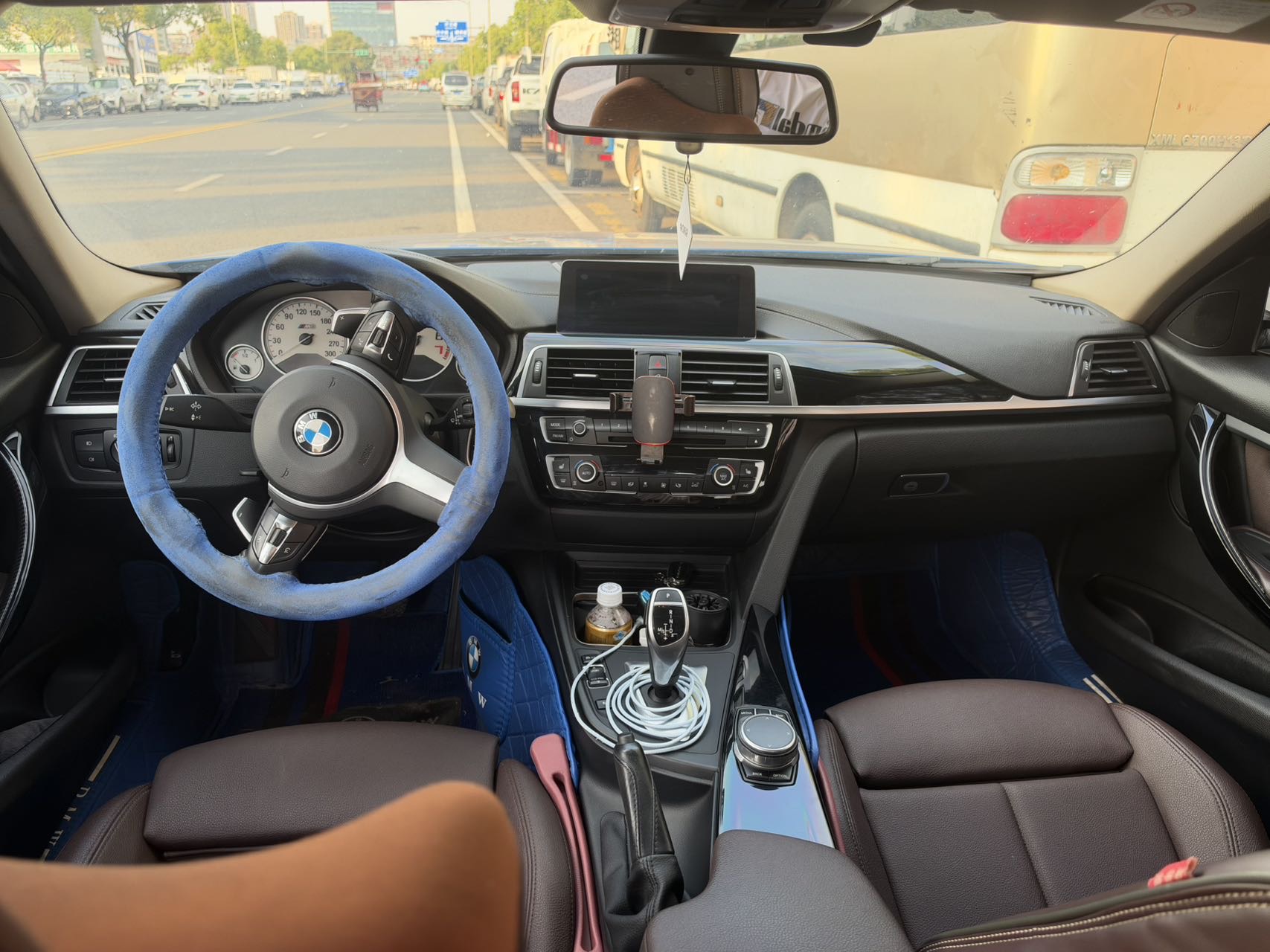 2019 #2 2019 car image #2