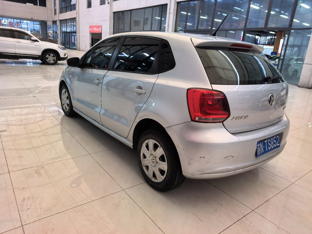 Volkswagen Polo 2013 #5 Volkswagen Polo 2013 изображение автомобиля #5