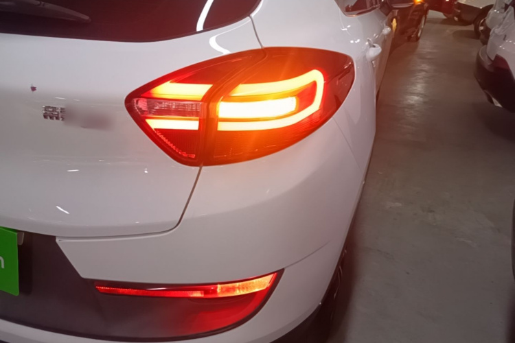 GEELY Emgrand GS 2018 #8 GEELY Emgrand GS 2018 car image #8