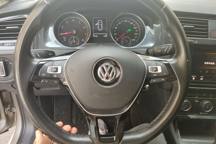Volkswagen Golf 2020 #15 Volkswagen Golf 2020 car image #15