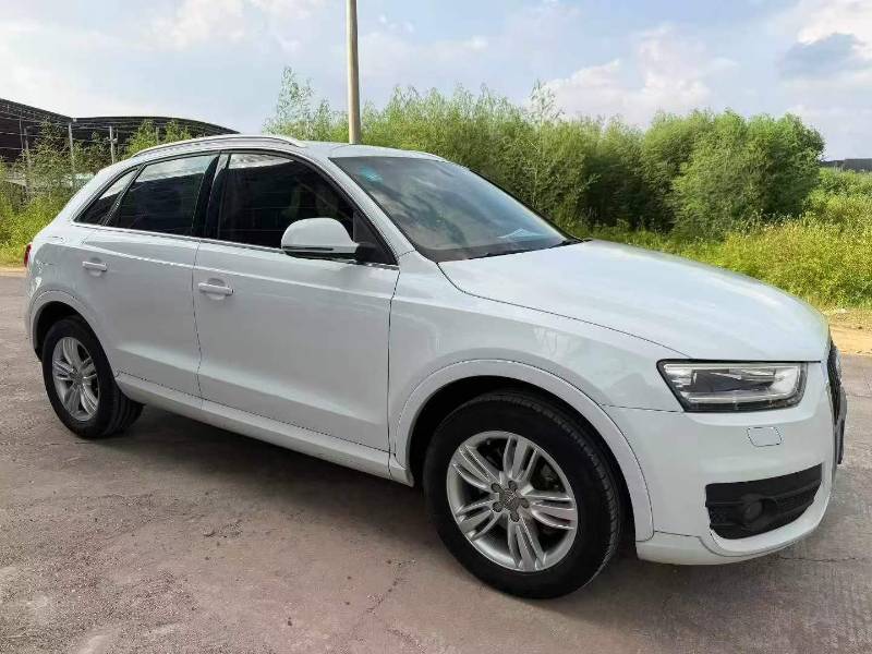 Audi Q3 2016 immagine di auto #3